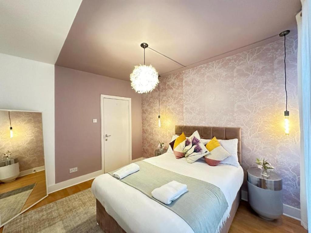 Comfortable Family London
