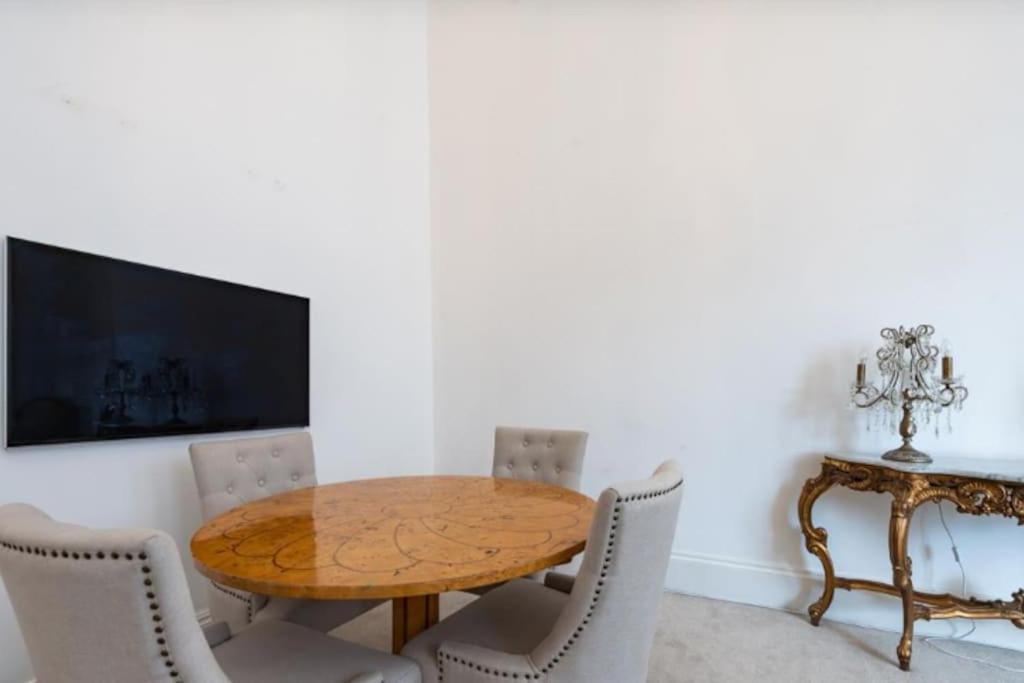 Pont Street By Capital Apartment London