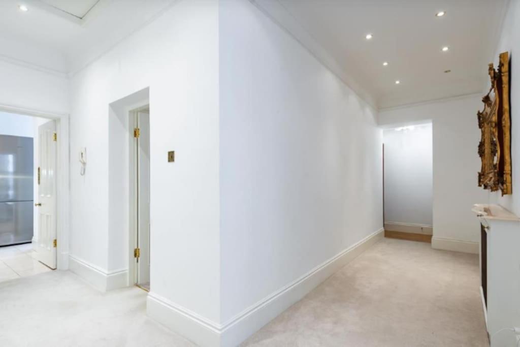 Apartment Pont Street By Capital London