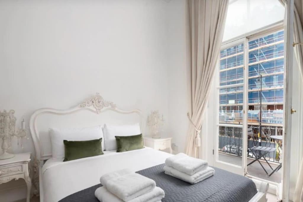 Pont Street By Capital London