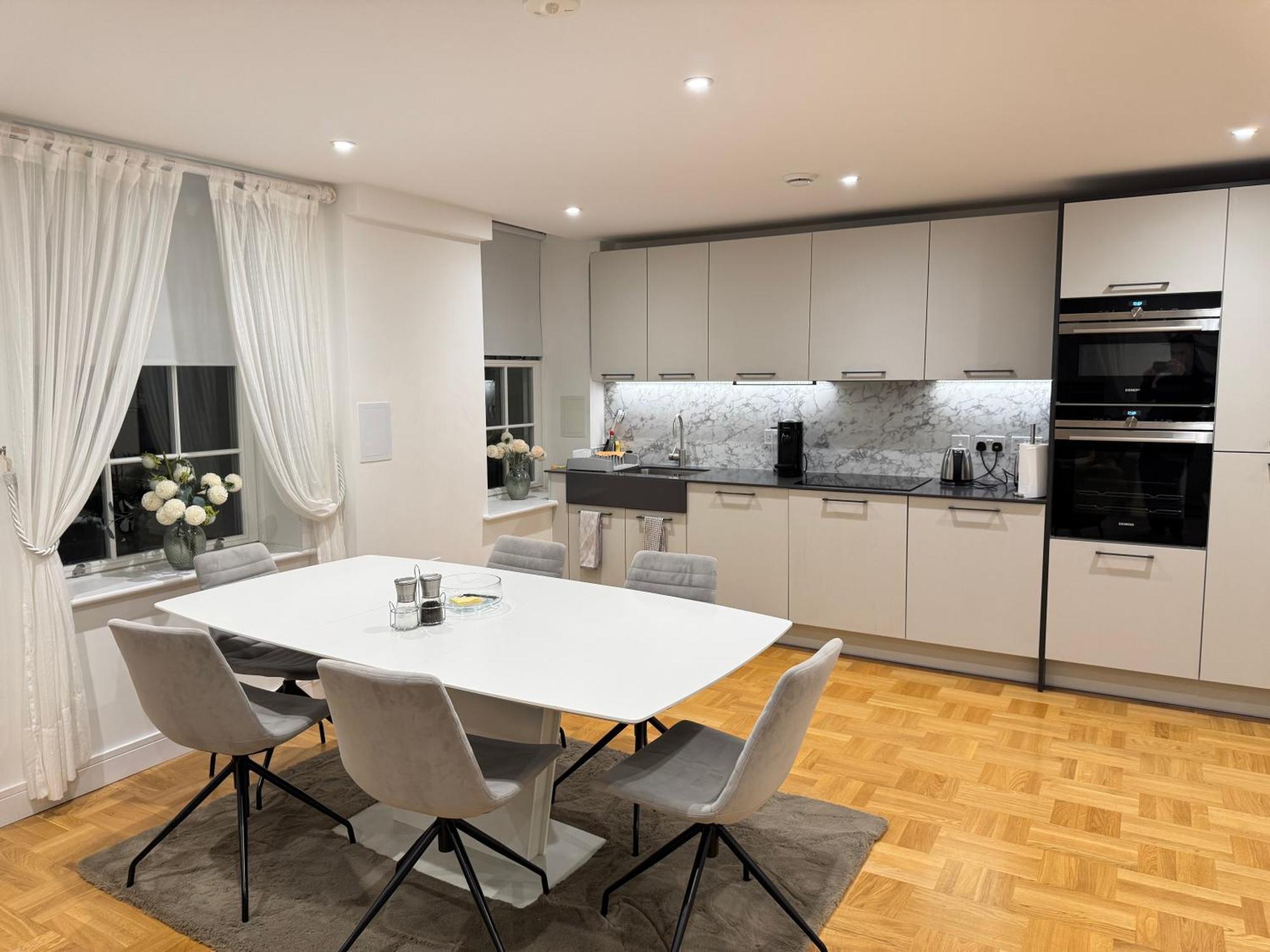 High Luxury Flat For 6 People Close To Earl's Court Zone 1 Apartment *