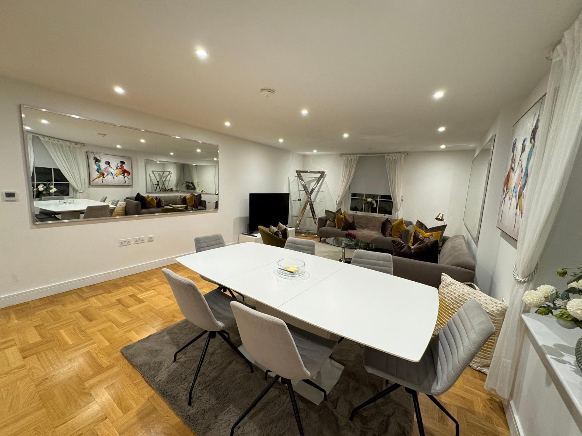 High Luxury Flat For 6 People Close To Earl's Court Zone 1 Apartment *