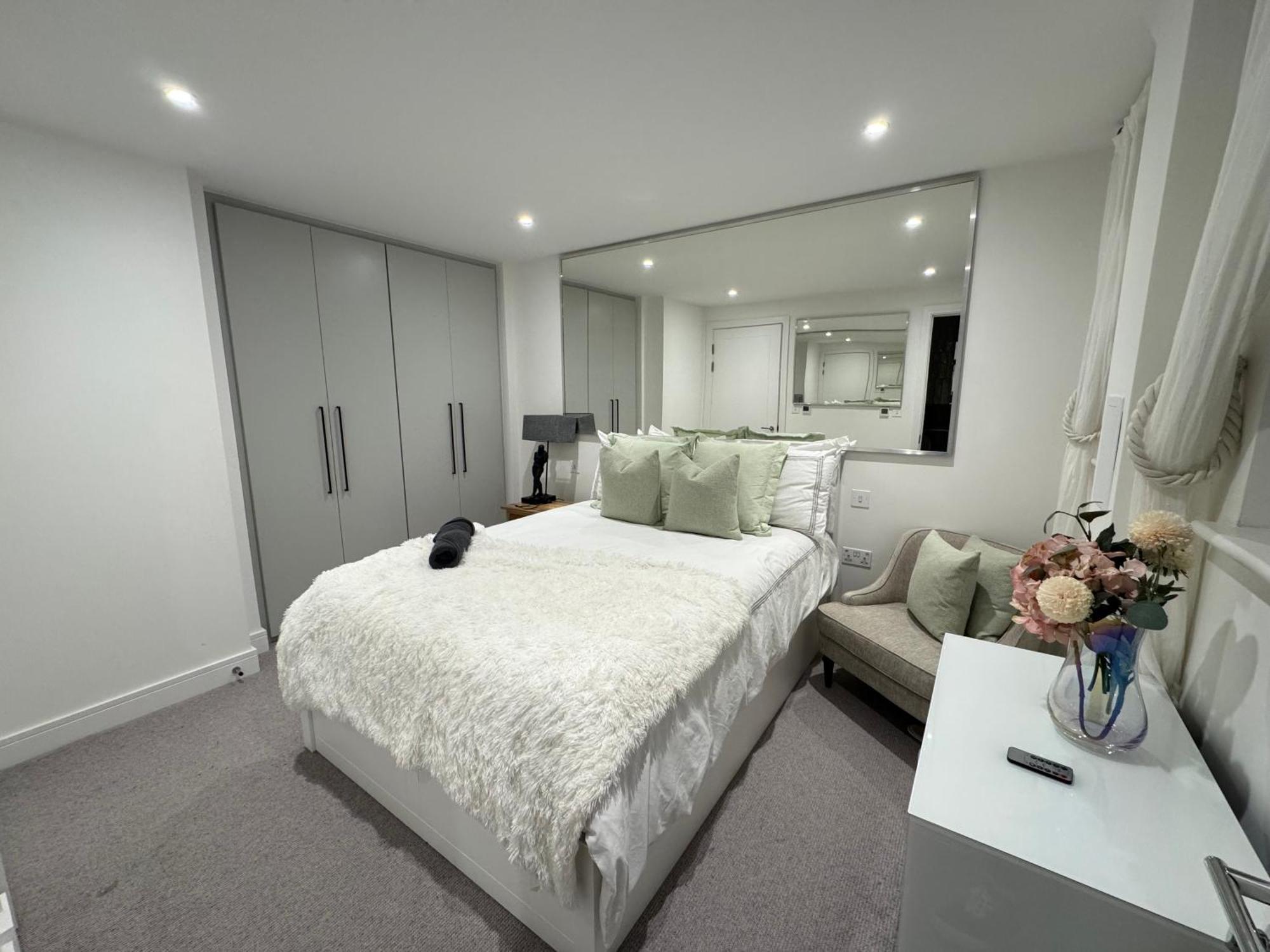 High Luxury Flat For 6 People Close To Earl's Court Zone 1 Apartment London