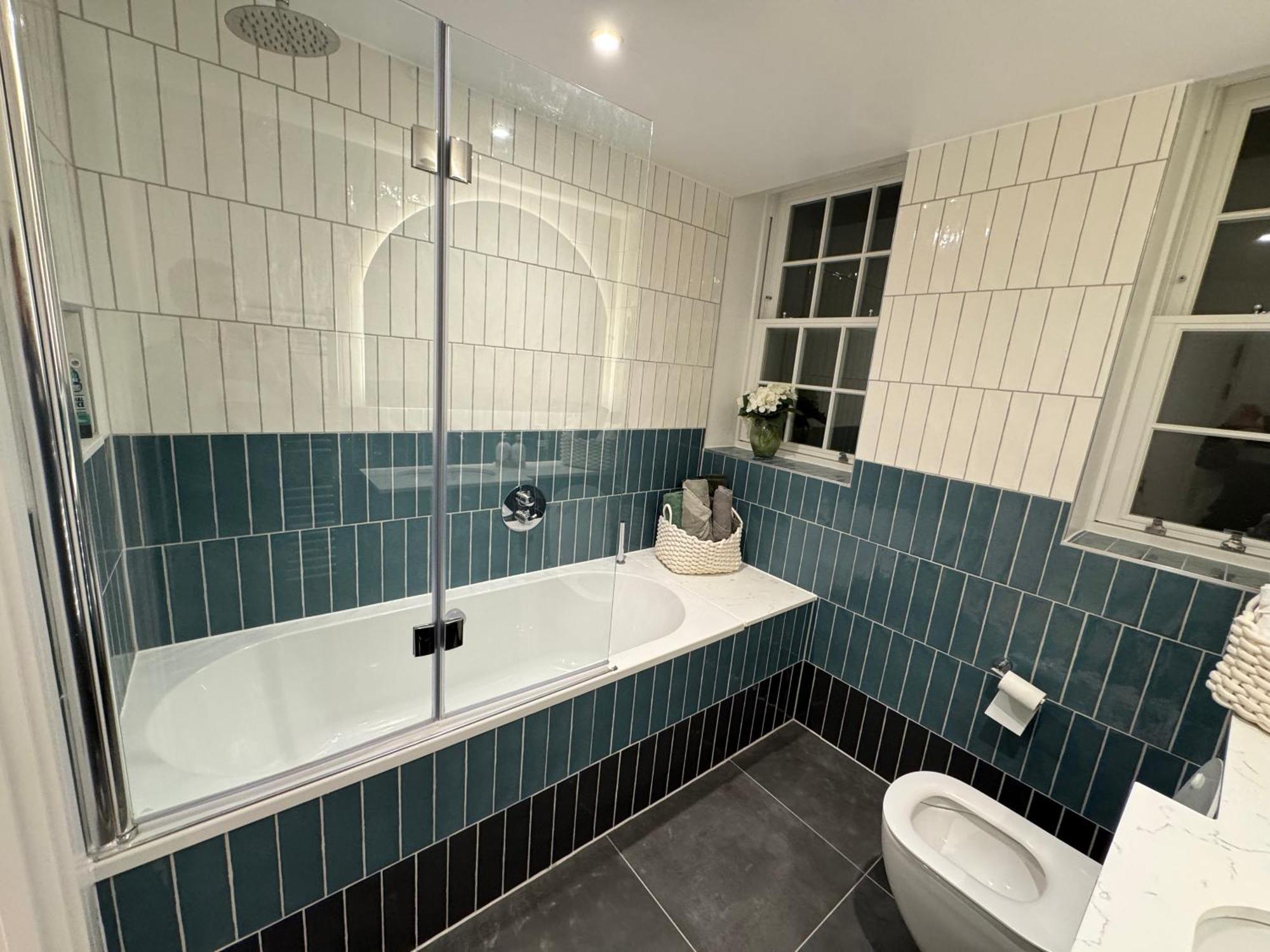 High Luxury Flat For 6 People Close To Earl's Court Zone 1 London