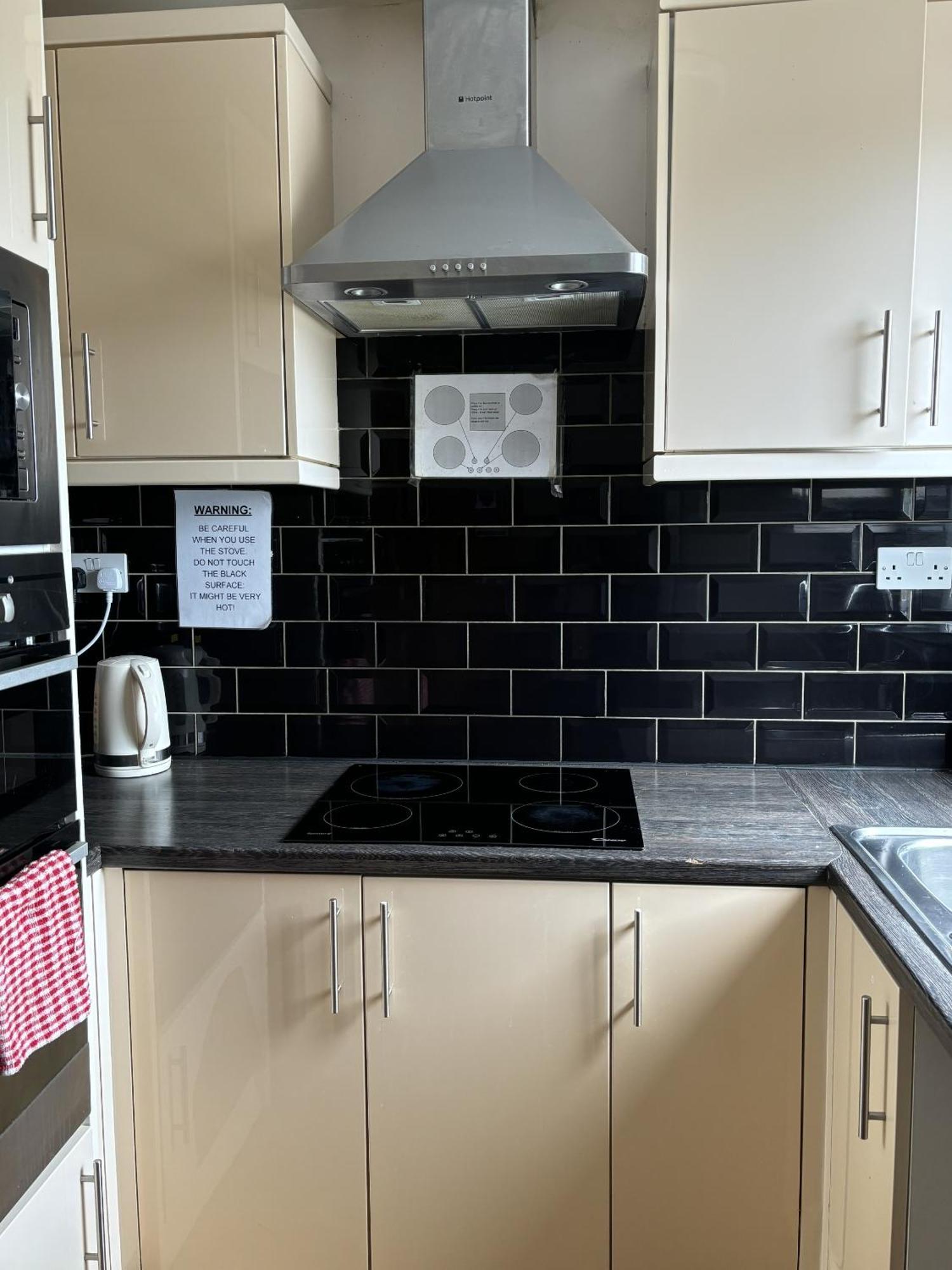 Homestay Harrow Road