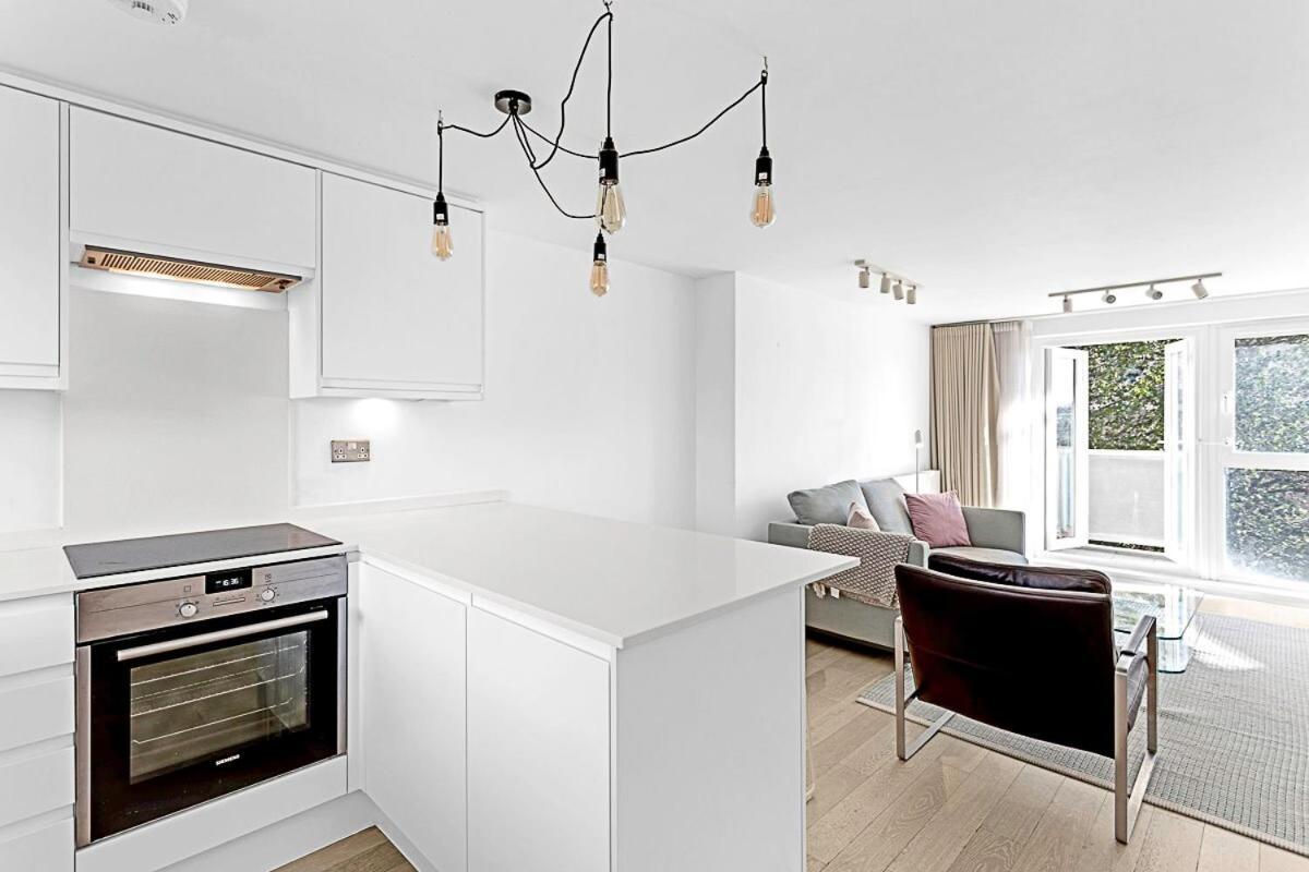 Relay Belgravia 29 Apartment