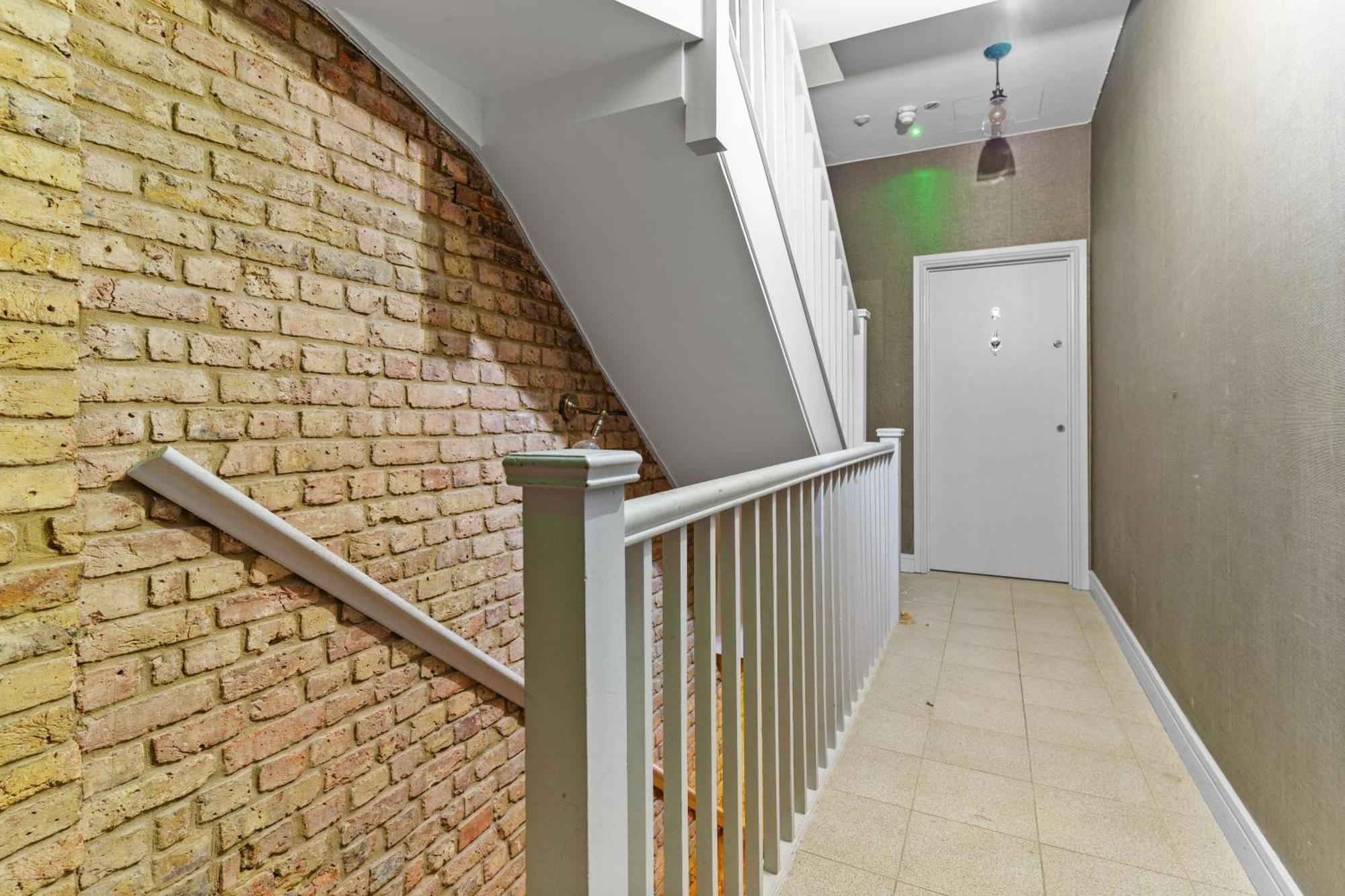 Stylish Modern By Livestay Short Lets & Serviced Nw6