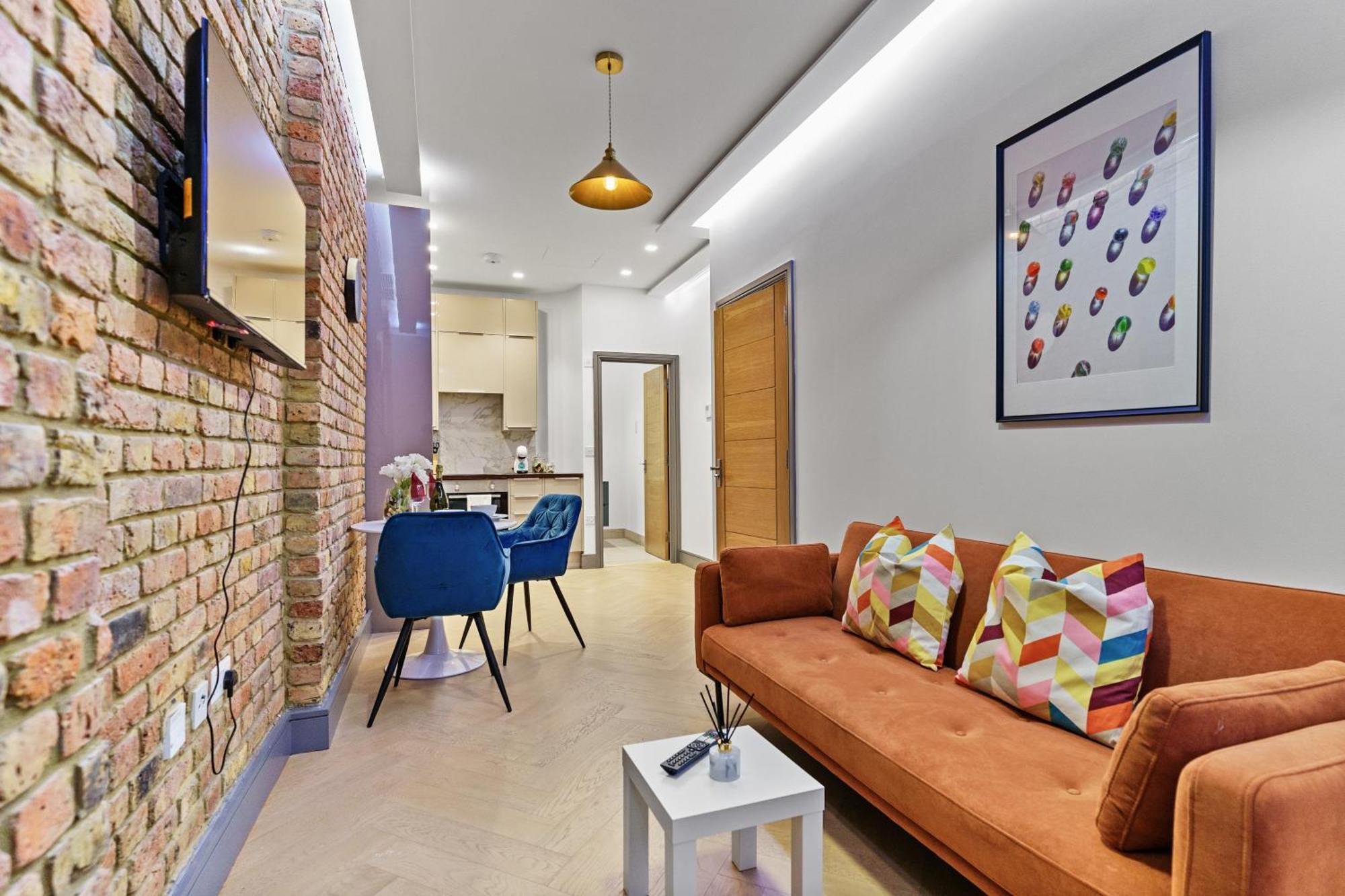 Stylish Modern By Livestay Short Lets & Serviced Nw6