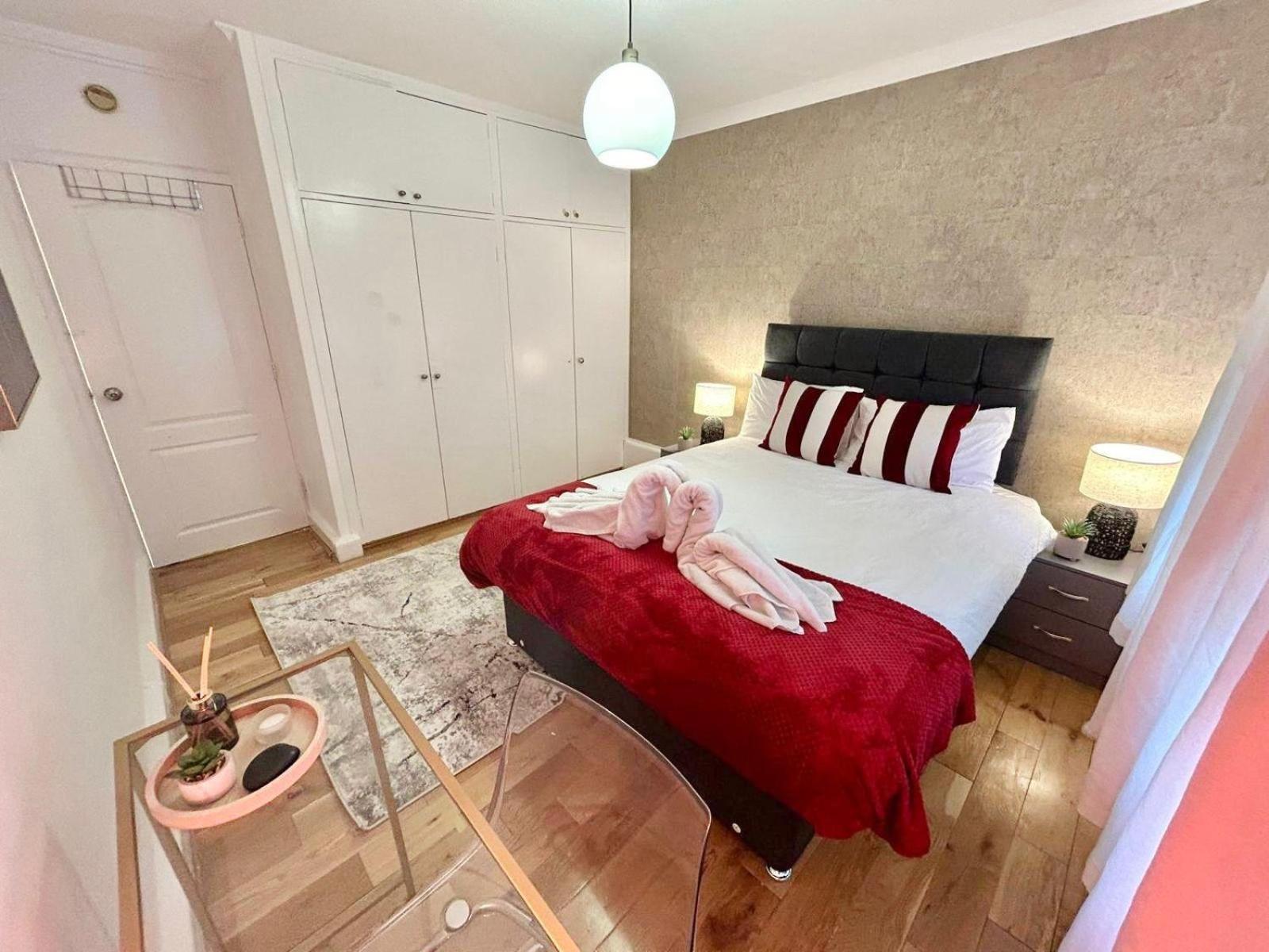 Apartment Beautiful Family Near Park Lane London