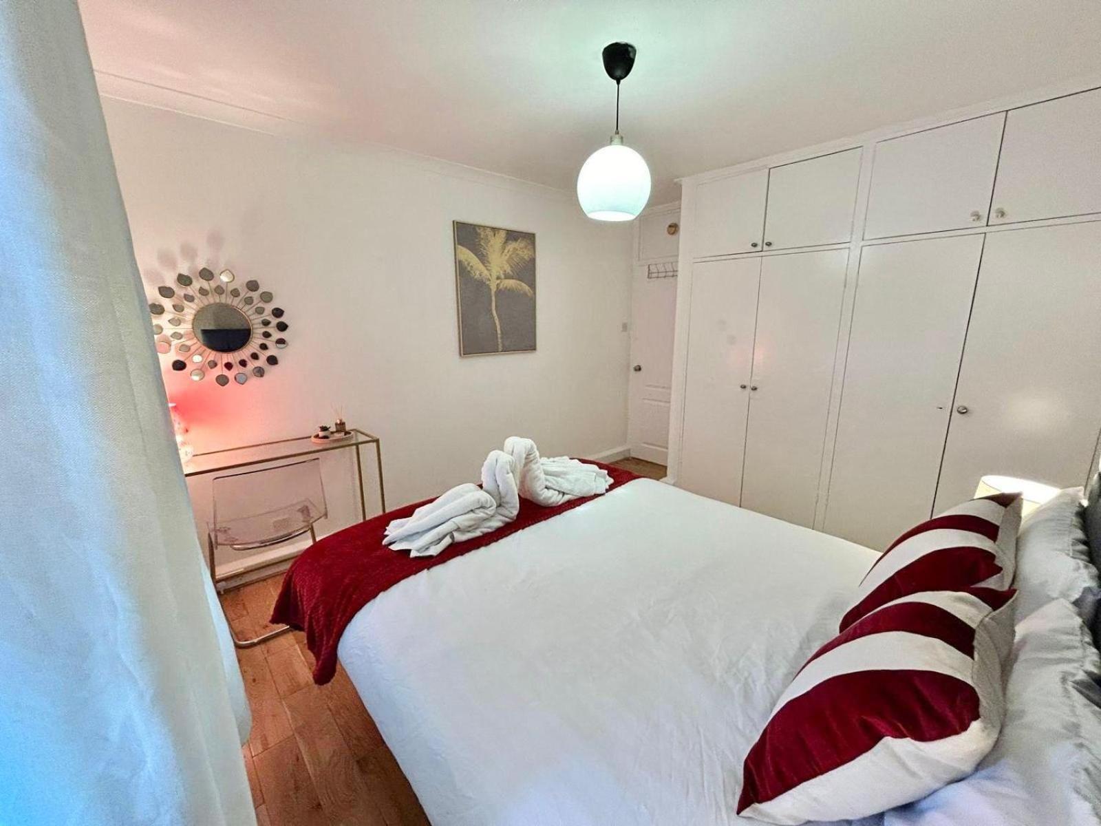 Apartment Beautiful Family Near Park Lane