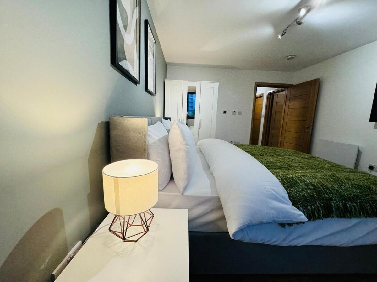 The Edge Ft2 Apartment *