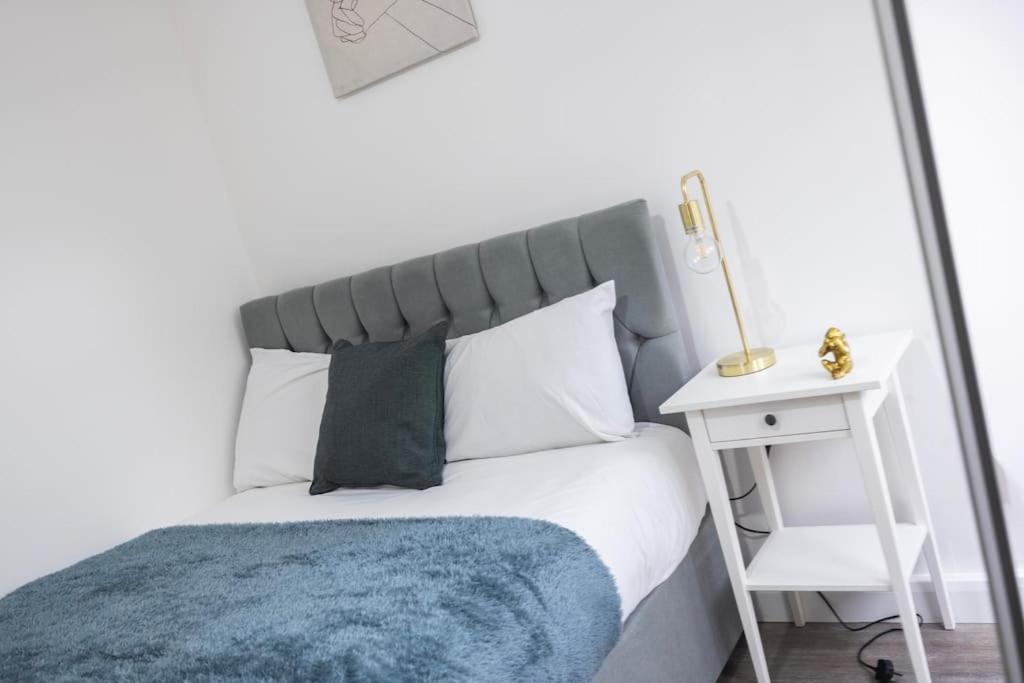 Spacious 2br Gem - Close To Clapham Junction London