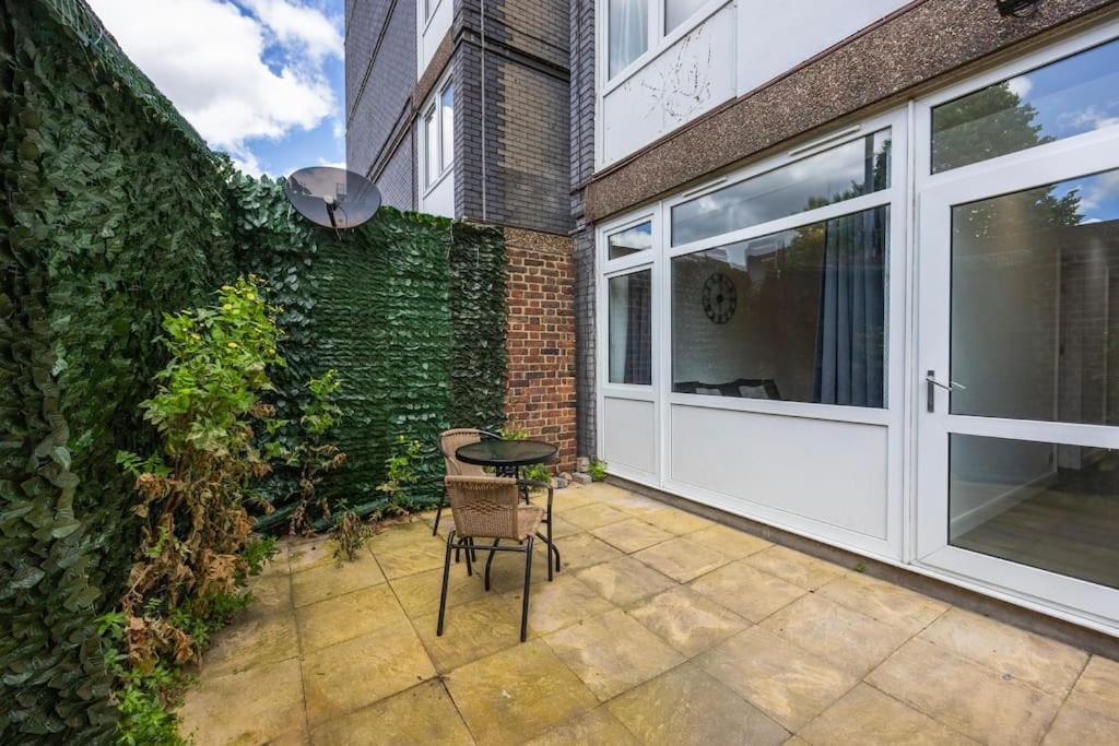Spacious 2br Gem - Close To Clapham Junction Apartment *
