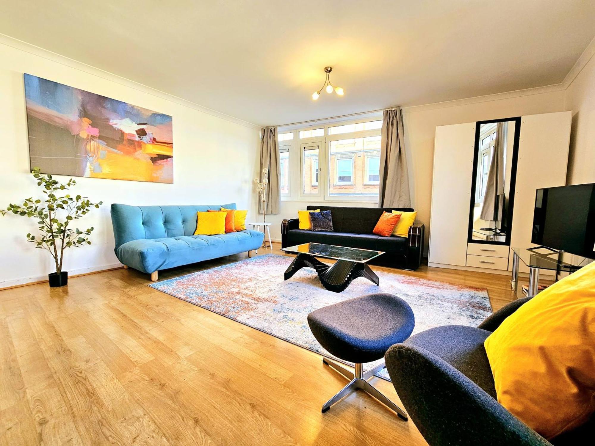 Bright & Spacious In Building With Lift, Right Next To Bayswater Station - Walk To Kensington Palace, Hyde Park, Little Venice & Notting Hill Apartamento *