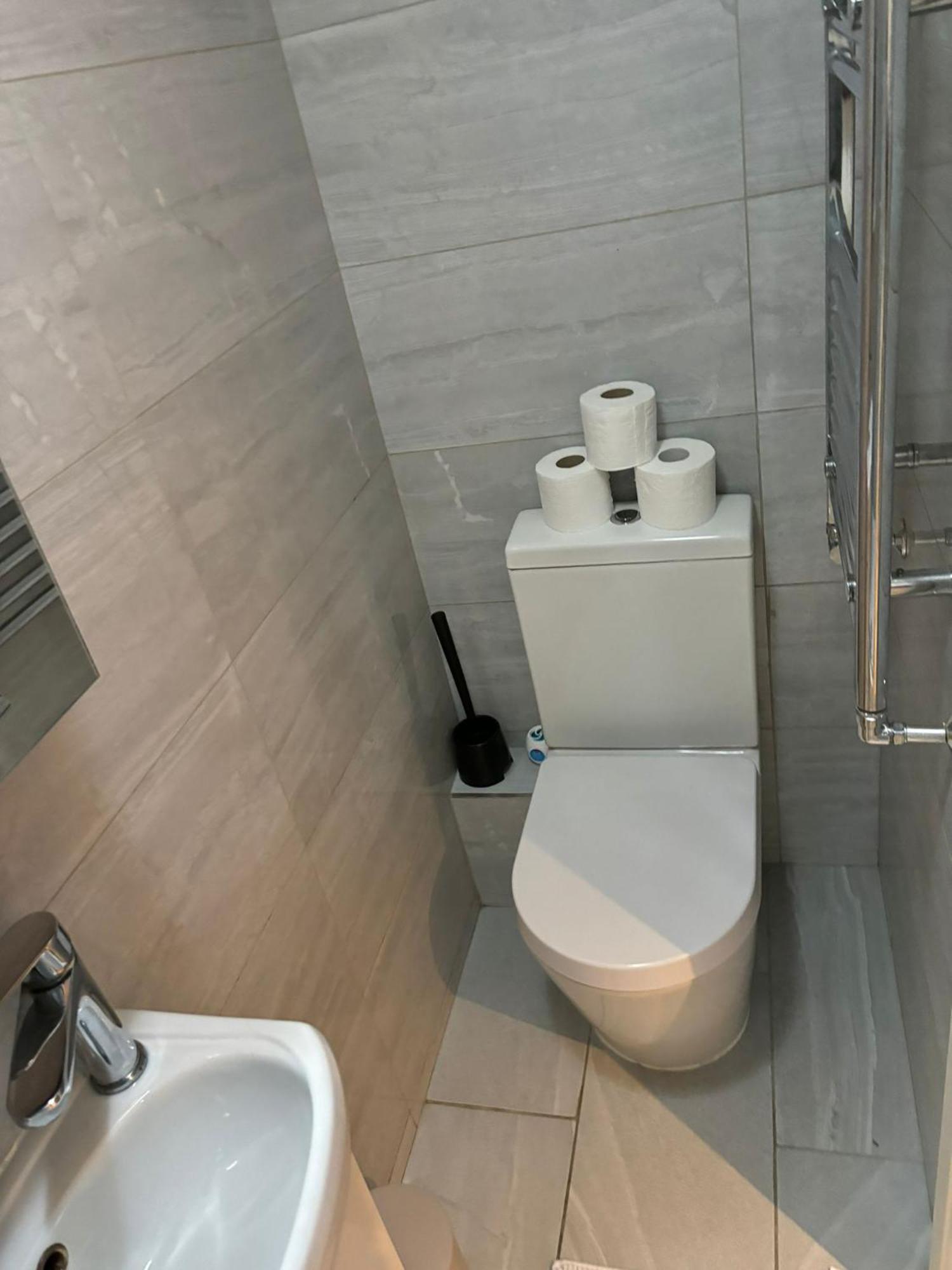 Zee Homes W6
