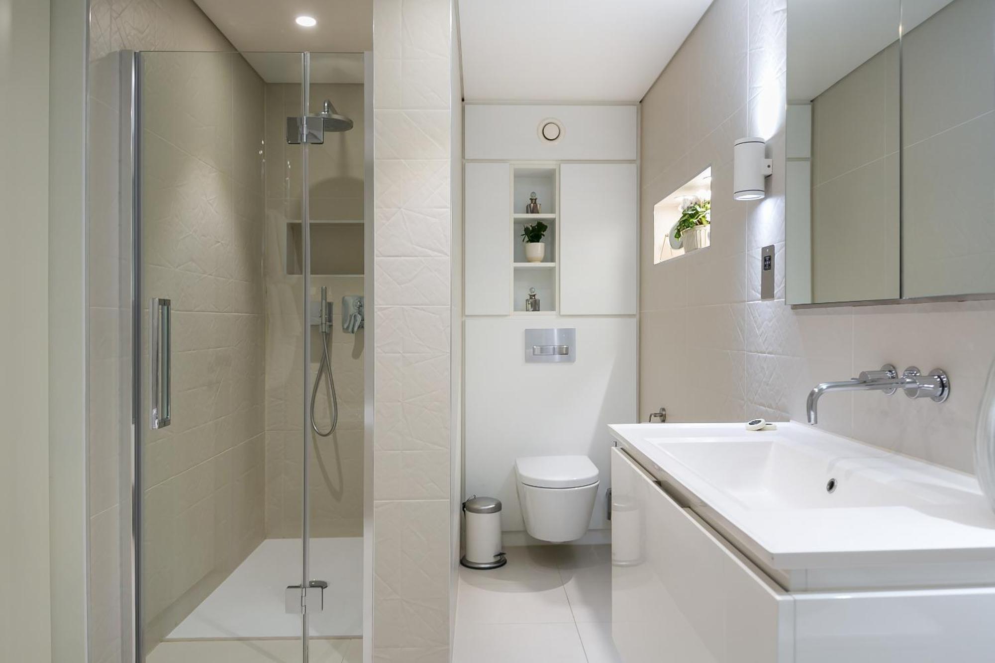 Urban Chic - Chiltern And Baker Apartment *