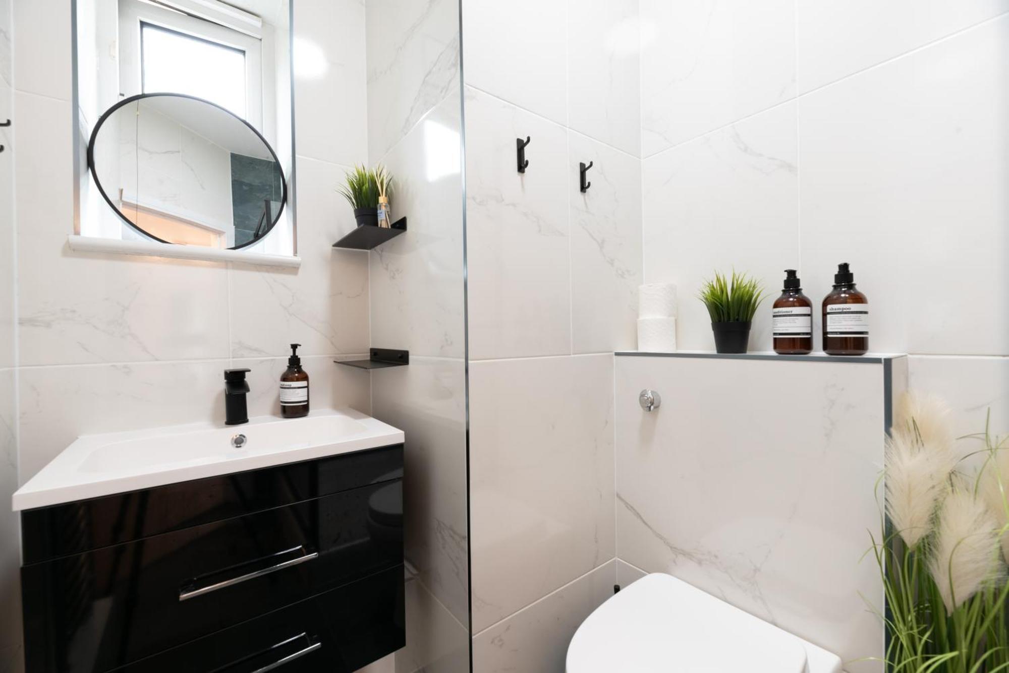 Apartment Stylish & Elegant 2-br Flat In Greenwich London