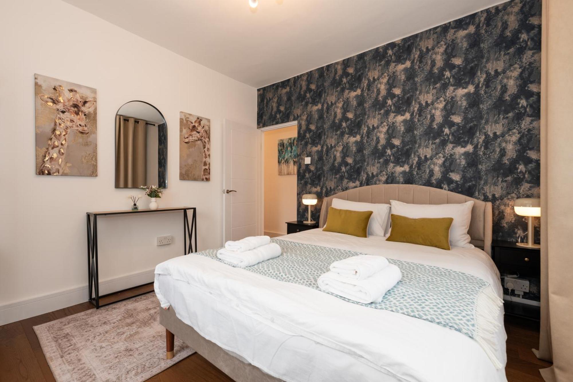 Stylish & Elegant 2-br Flat In Greenwich