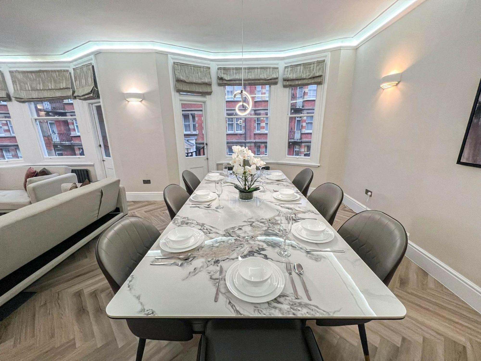 Lux 4 Bedroom In Baker St Near Regent's Park Apartment