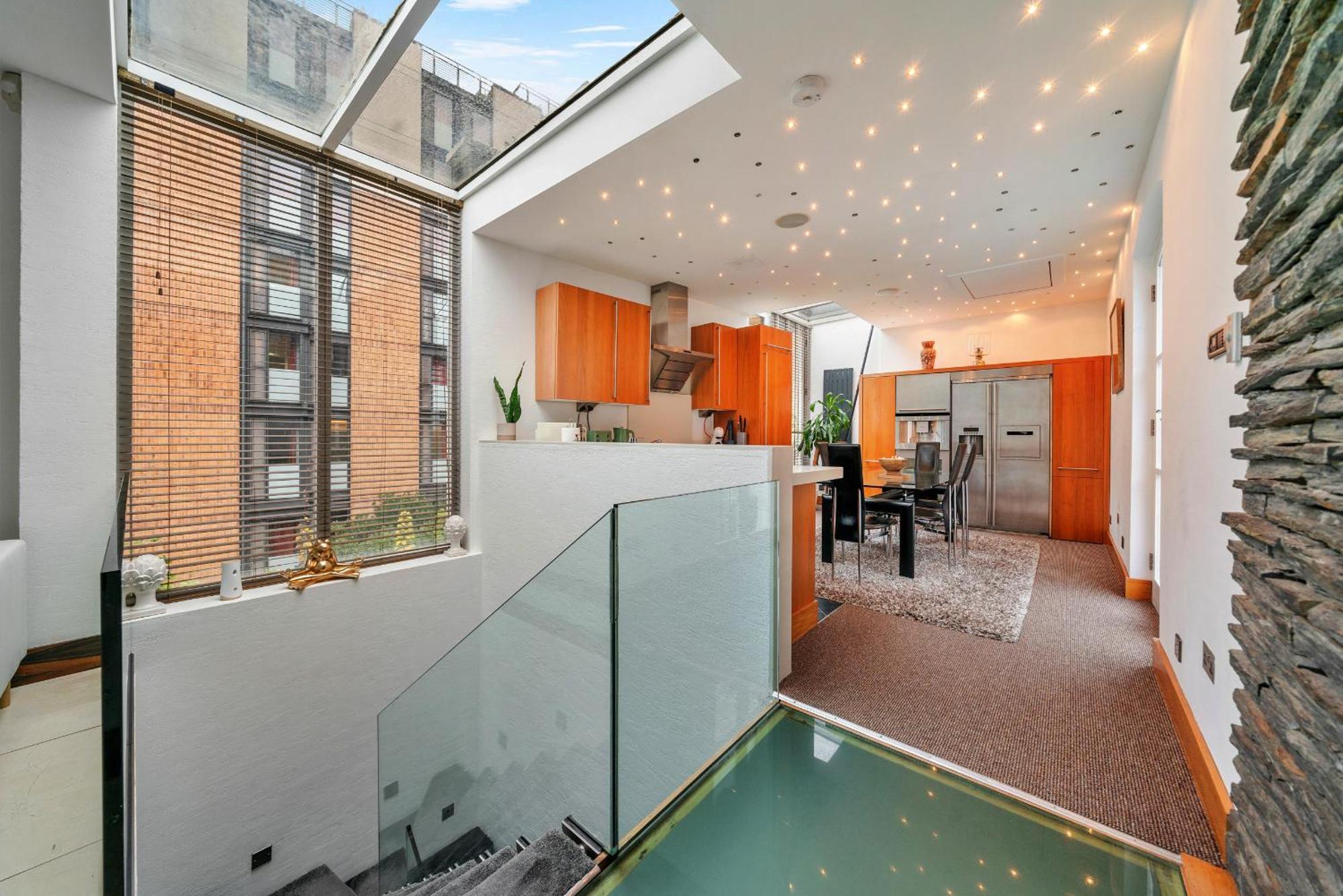 Finest Retreats - Kensington Apartment London