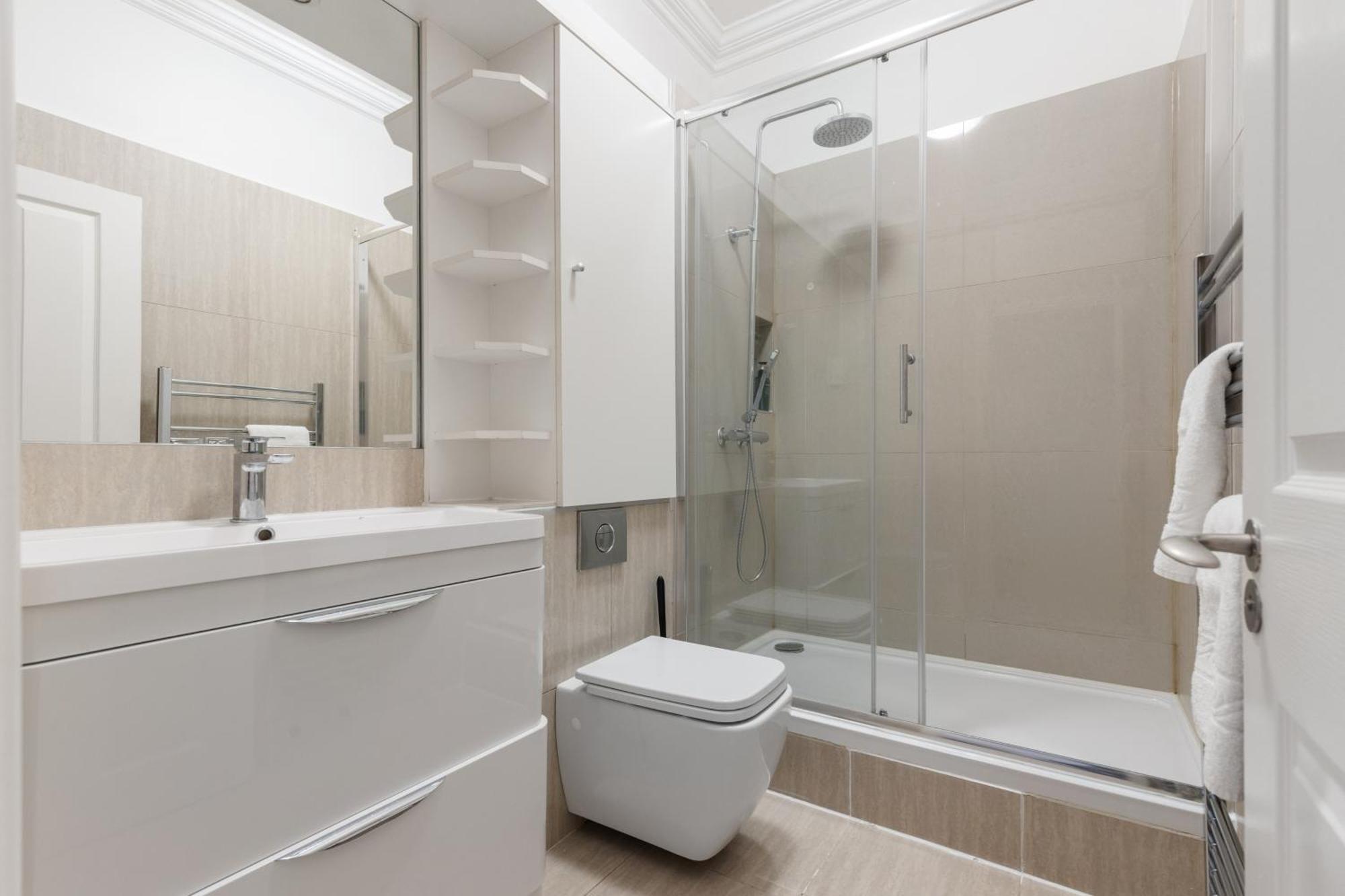 Heavenly Stays, Knightsbridge, Stylish 2-bd Escape Apartamento *