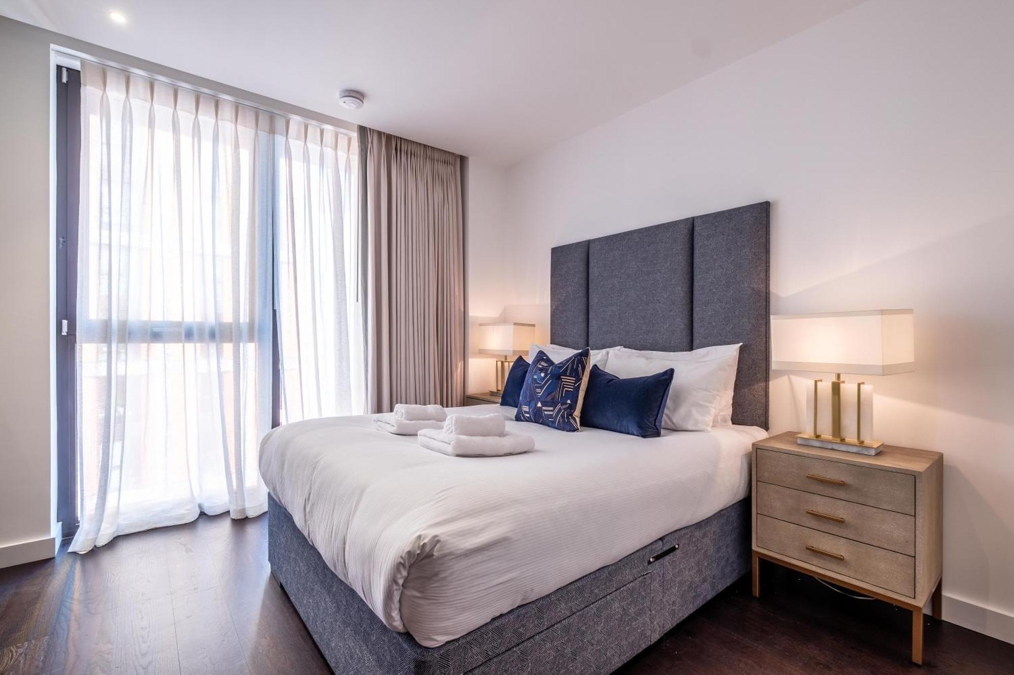 Thornes House Apartment *