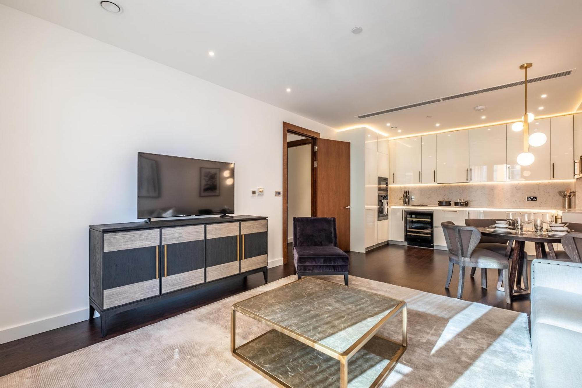 Apartment Thornes House
