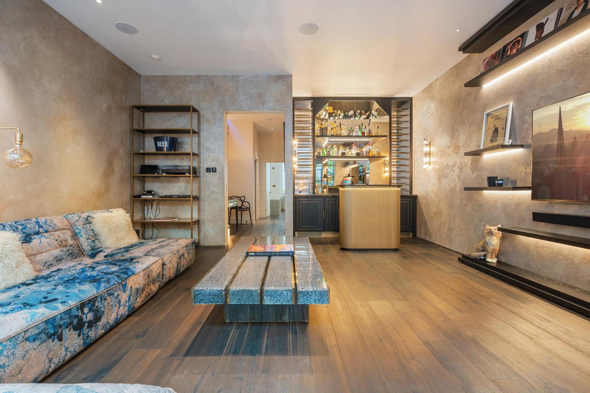 Elegant 4-br House With Garden Londres