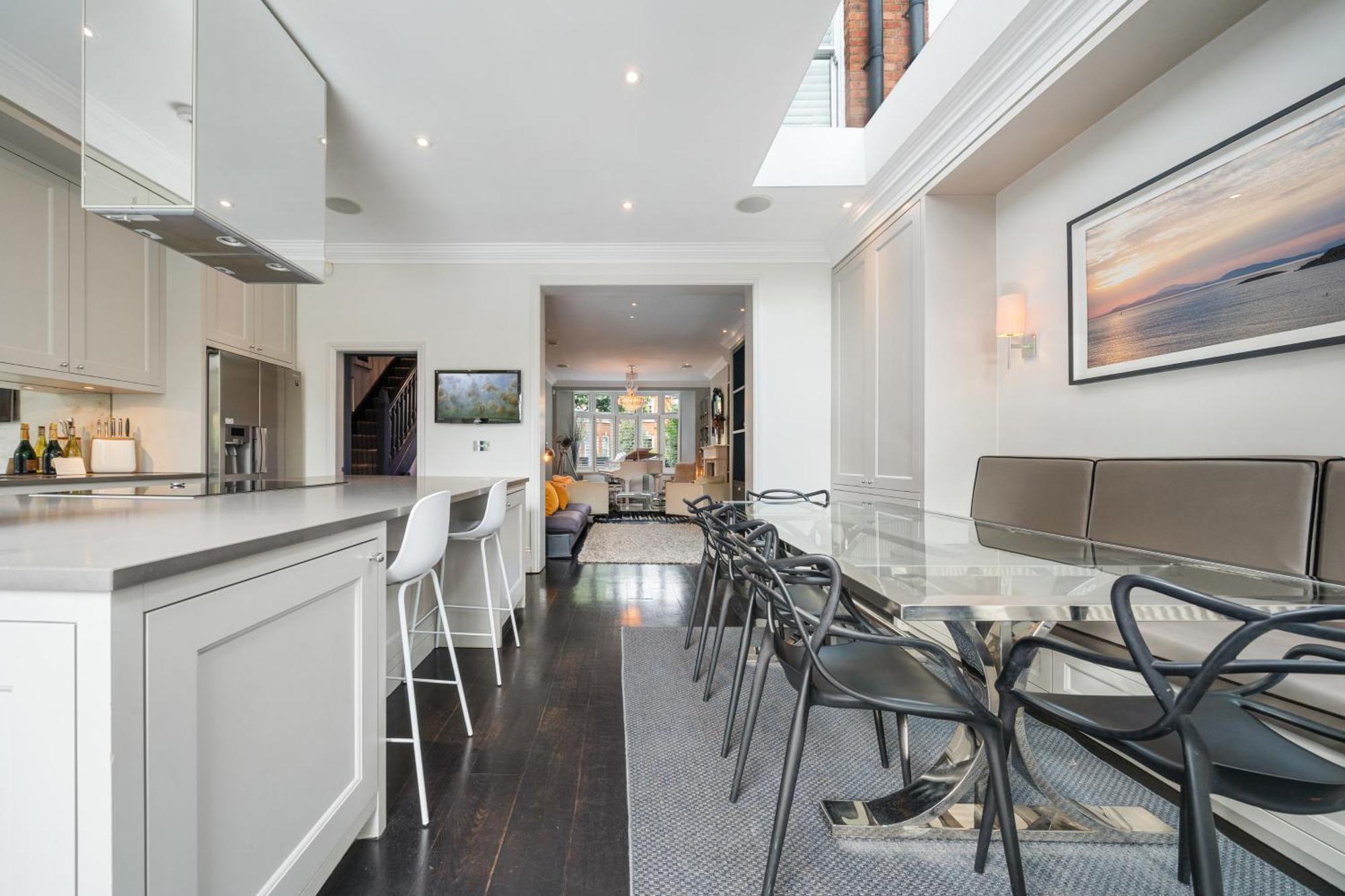 Apartamento Elegant 4-br House With Garden *