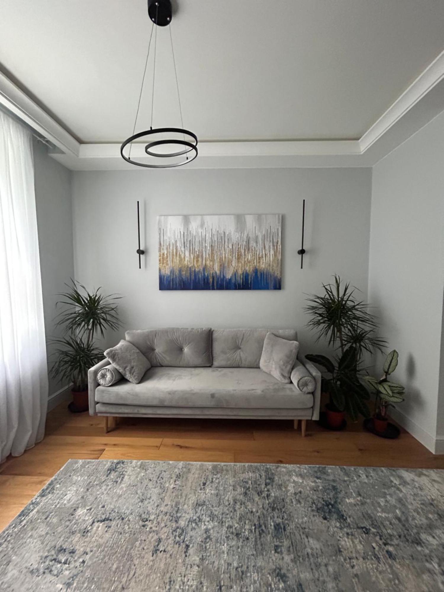 Stylish One Bed Flat In Paddington Pool And Gym Next Door Free Secure Underground Parking Nearby * London