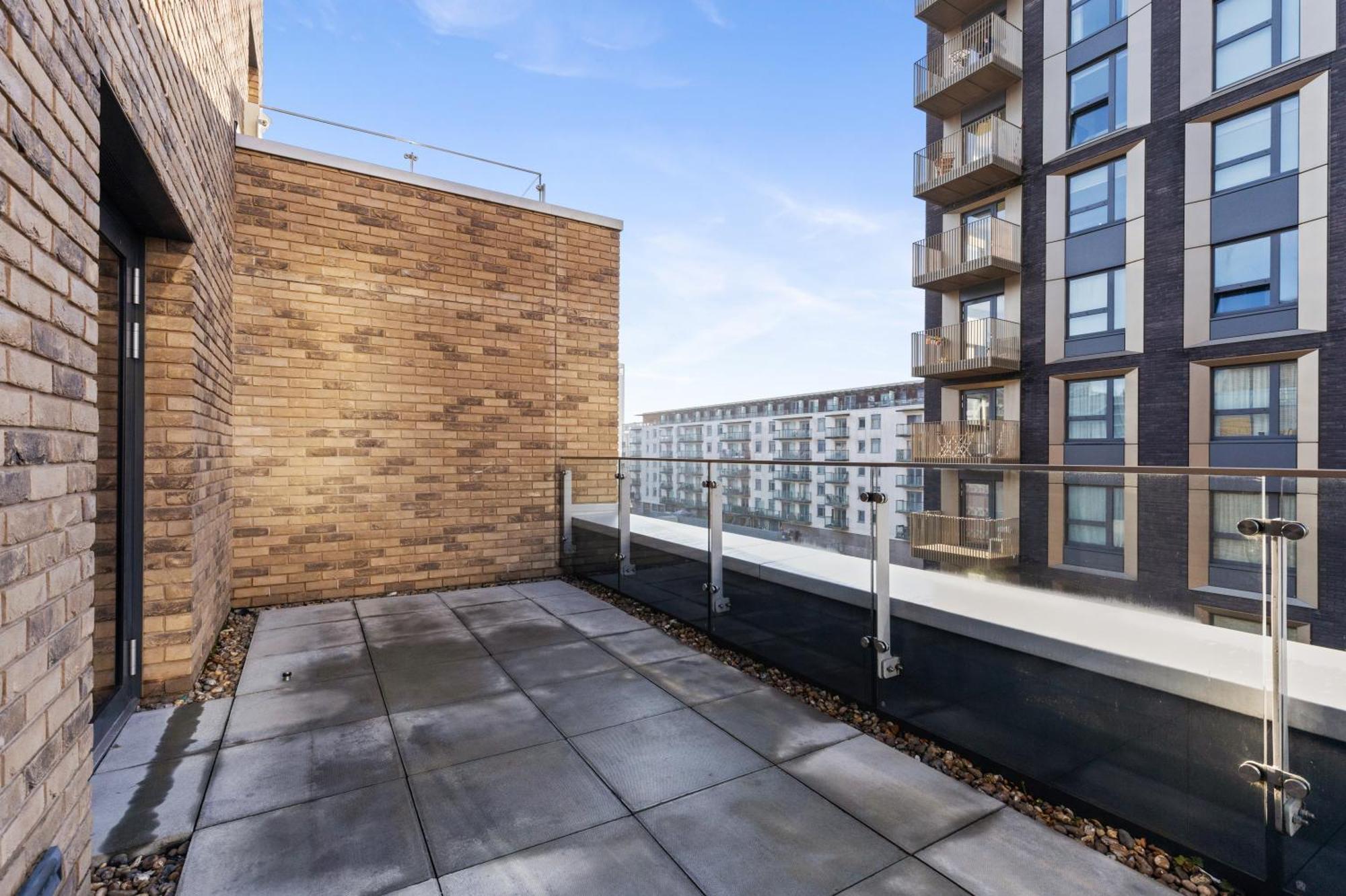 Luxury In 1bedroom Flat London