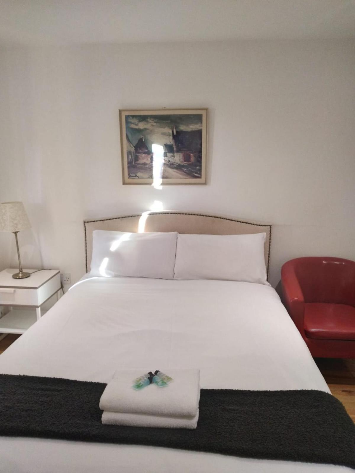 Se10 House Guest house