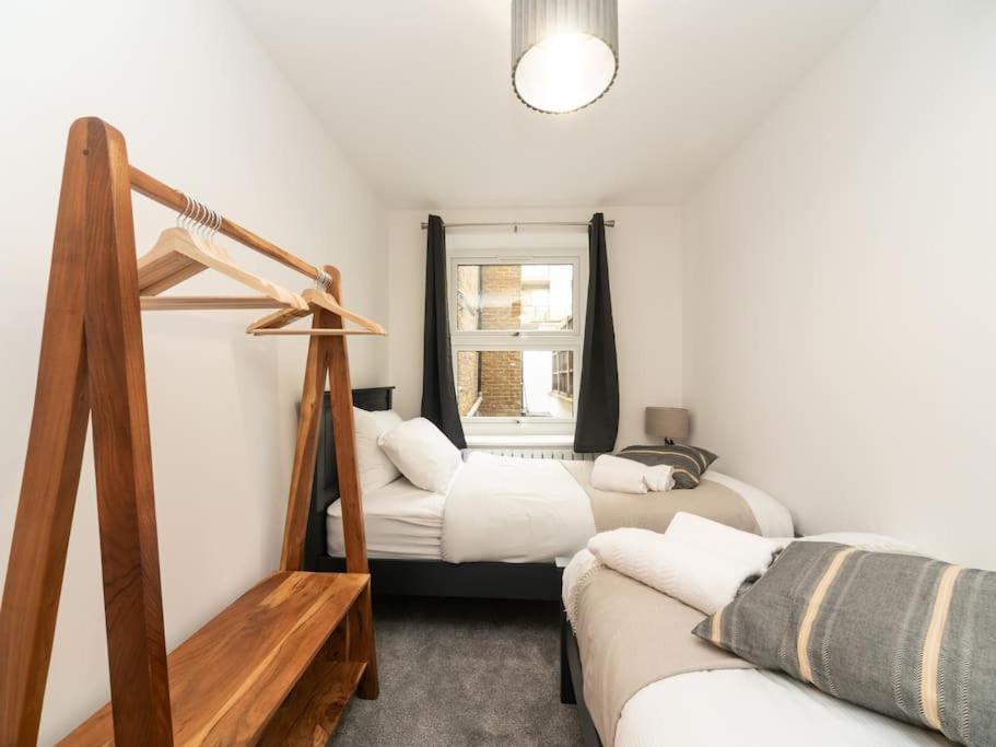 Londons Luxury Pad Apartment London
