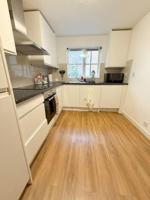 Apartment Cosy & Modern Flat In Islington- 15 Minute Walk From Emirates Stadium *