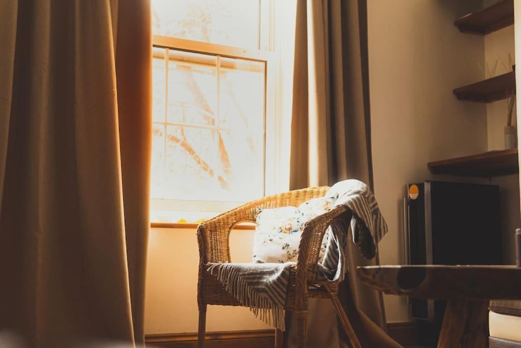 Apartment Classy Se8 Your Hidden Gem In Zone 2 *