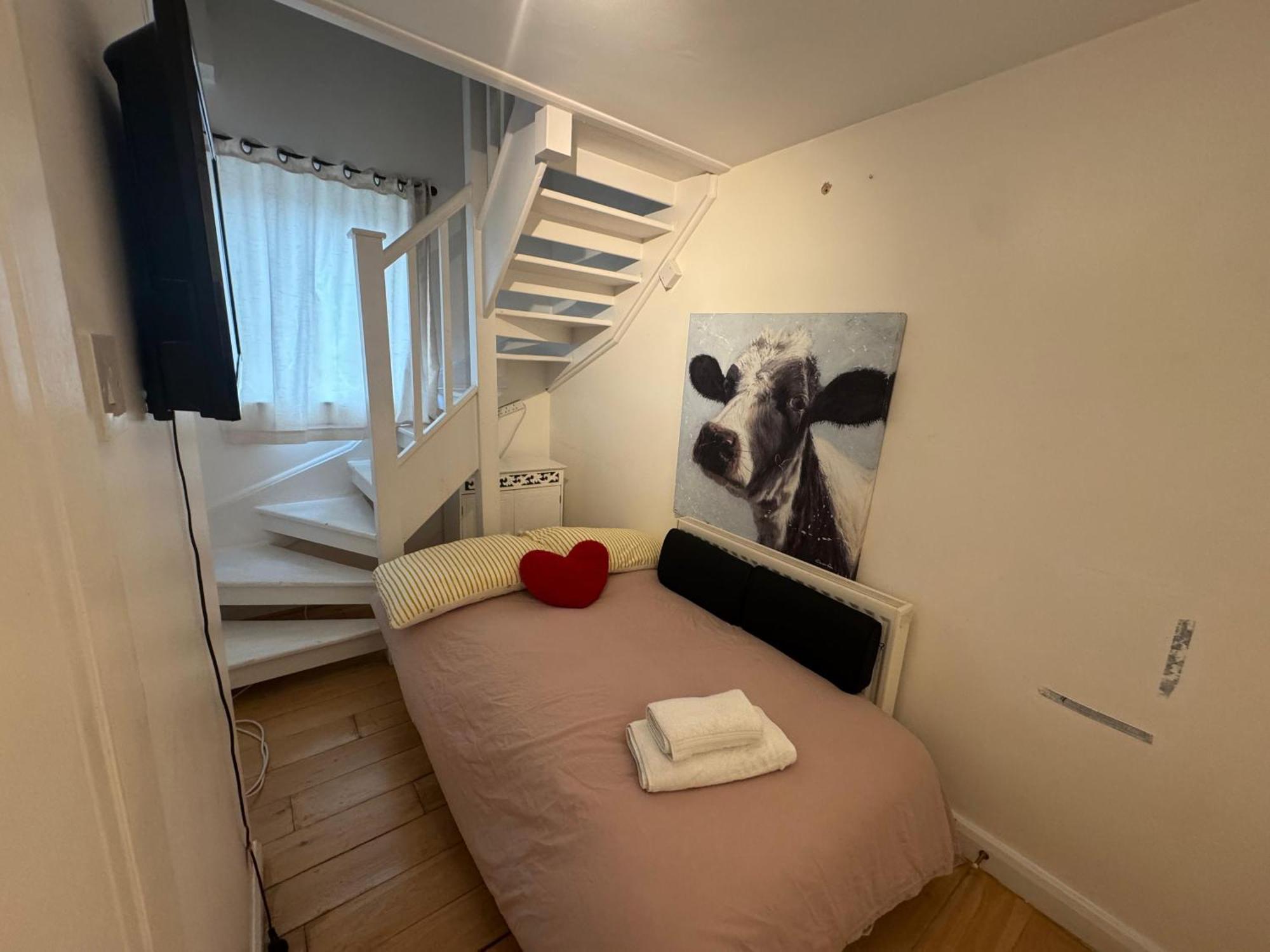 Cozy Near Guest house