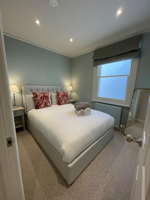 Luxurious 2-bedroom With Rooftop Terrace, Gourmet Kitchen & Fireplace Apartamento