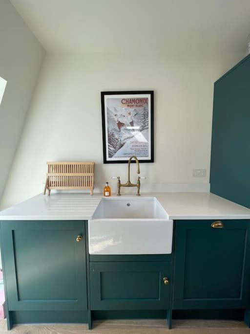 Luxurious 2-bedroom With Rooftop Terrace, Gourmet Kitchen & Fireplace Apartamento *