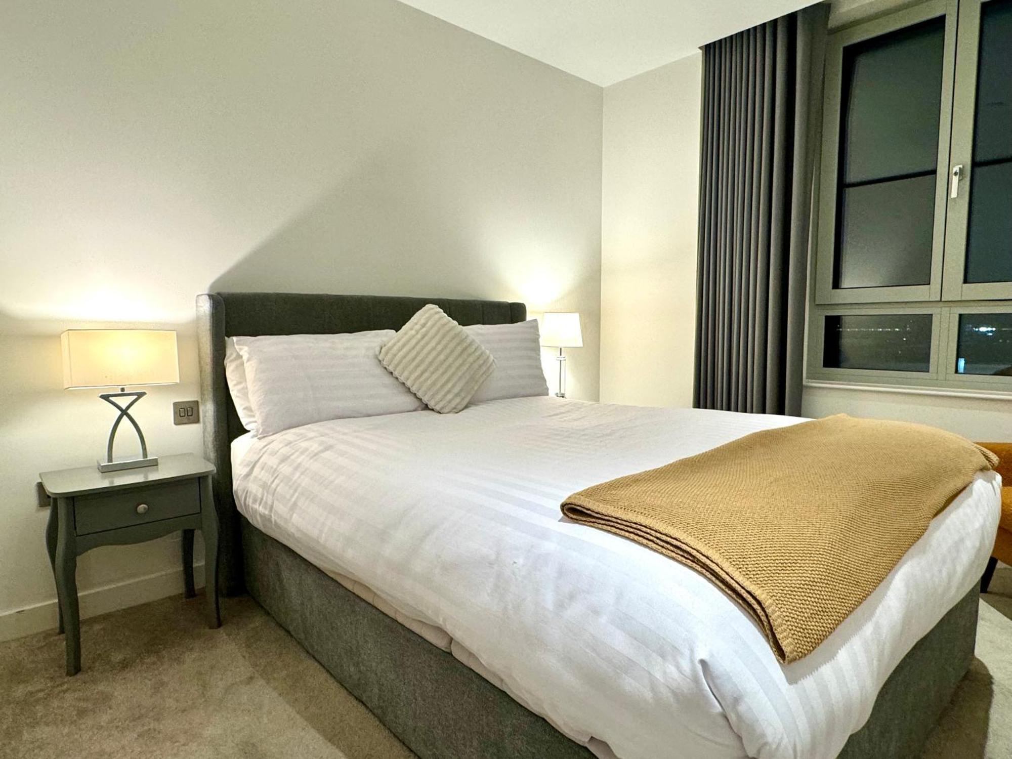 2 Bedroom Luxury Edgware Road By Wild Apartamento