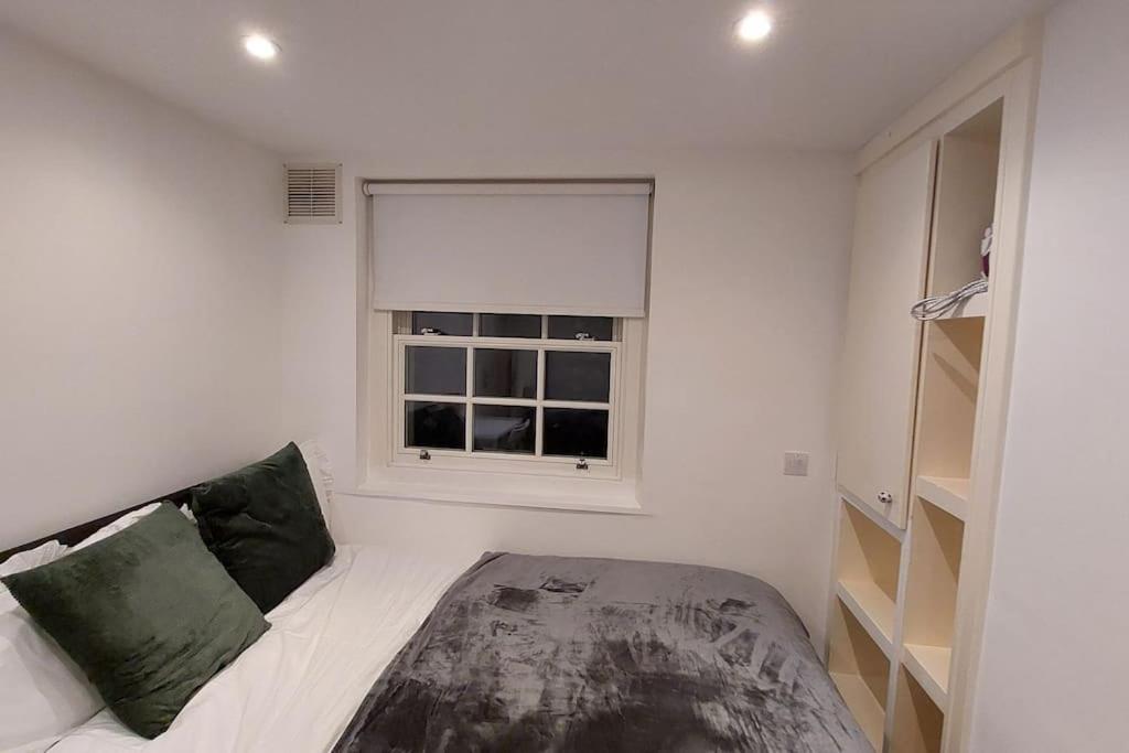 Cozy * London