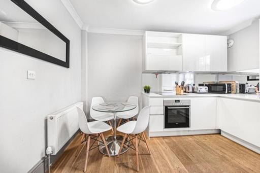 1br In C-london Near Oxford Street London