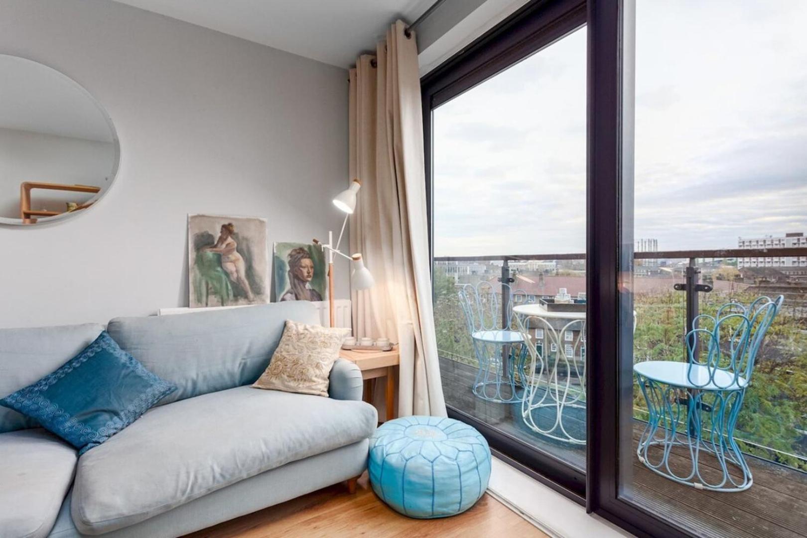 Bright And Stylish Kennington Gem Apartment