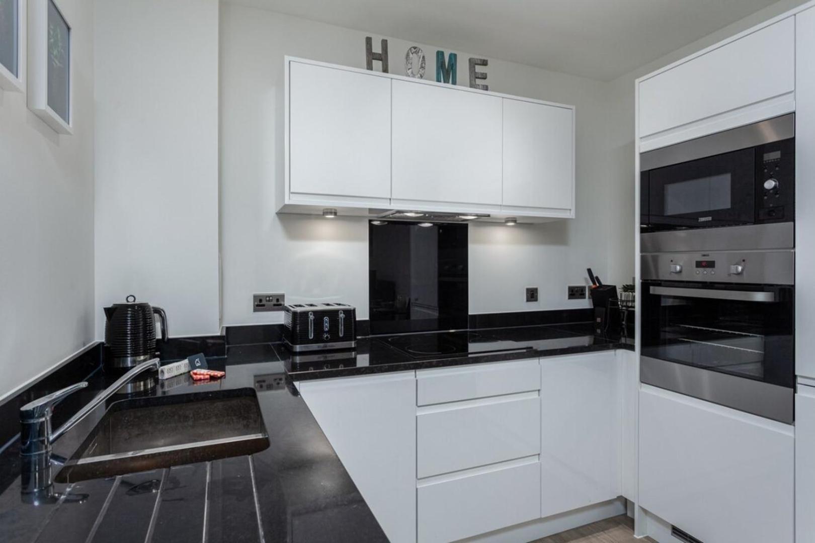 Classy Cricklewood Apartment London