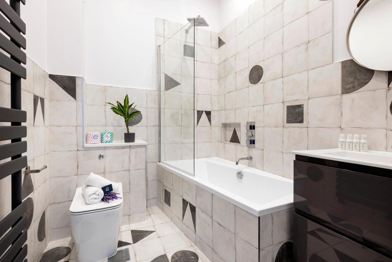 Modern And Bright Highgate Gem Apartment London