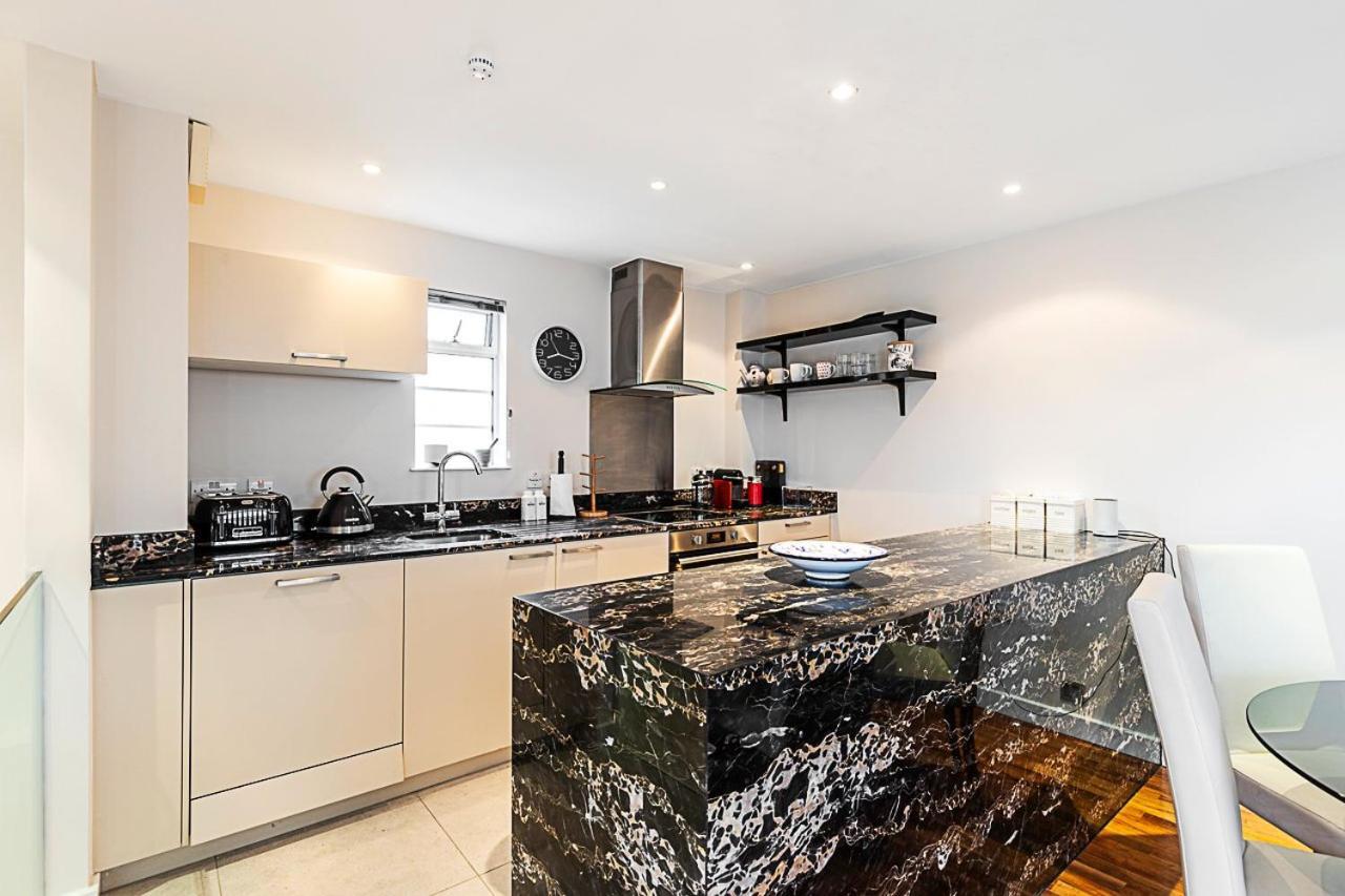 Luxury And Modern Bayswater