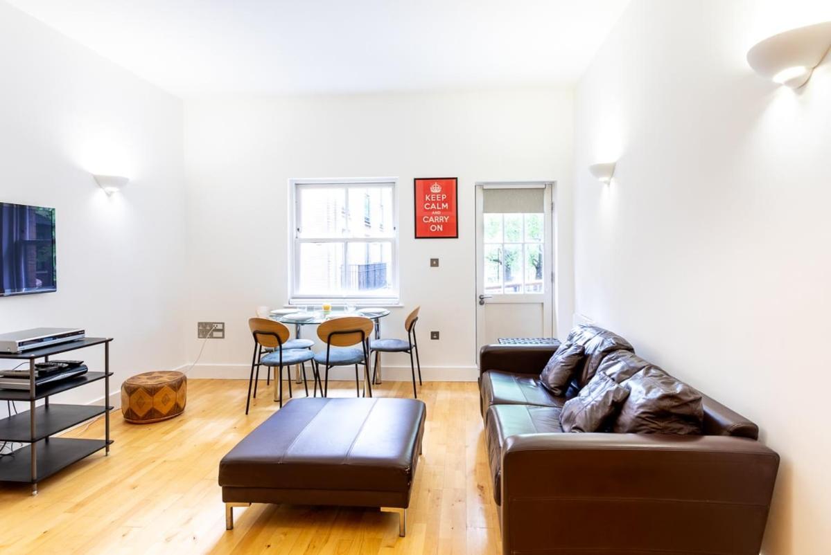 Bright&comfortable Angel Apartment