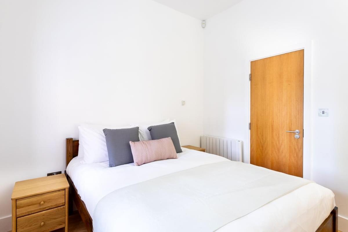Bright&comfortable Angel * London