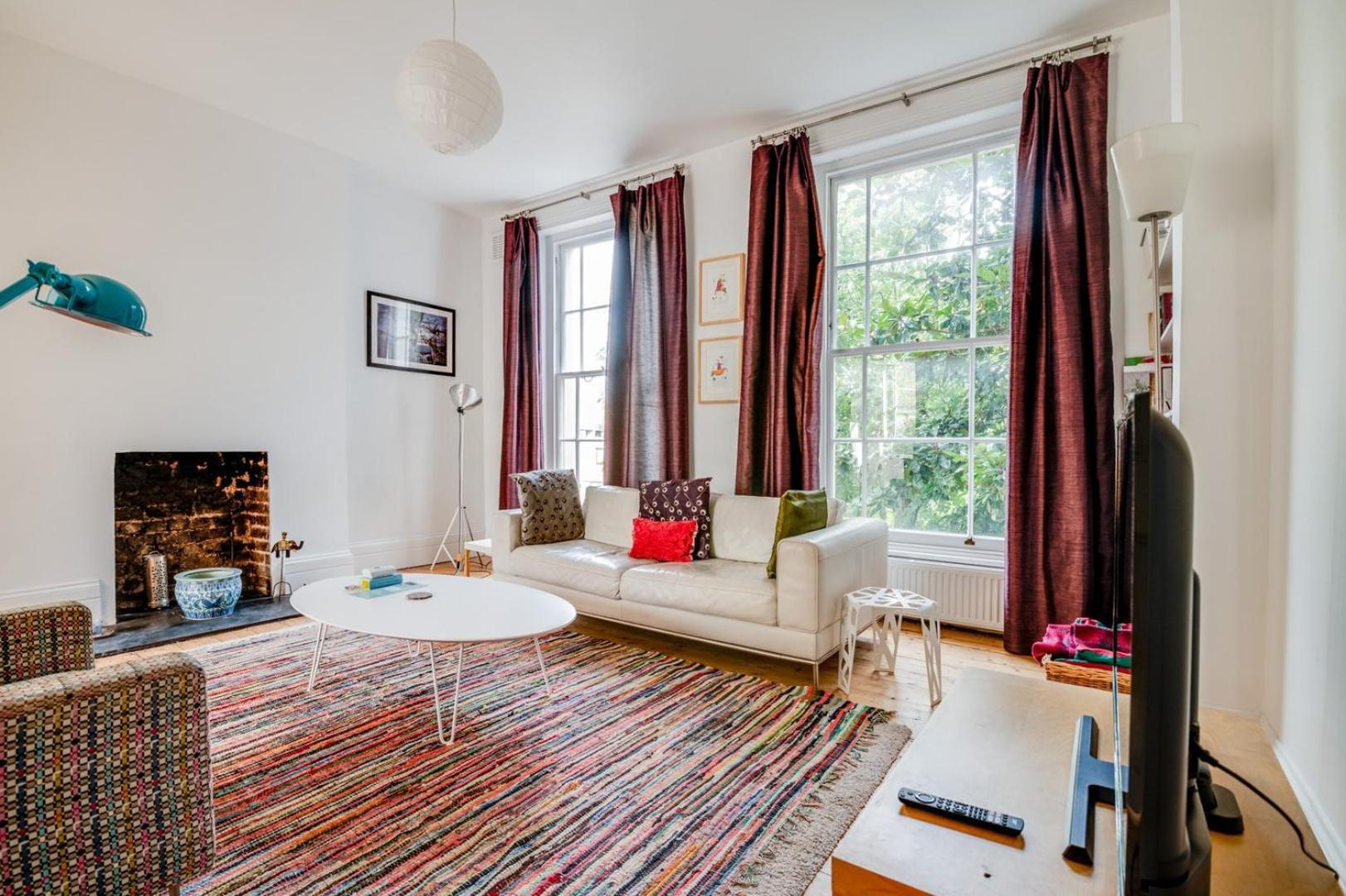 Ferienhaus Bright Two Bedroom Near Vibrant Camden Town