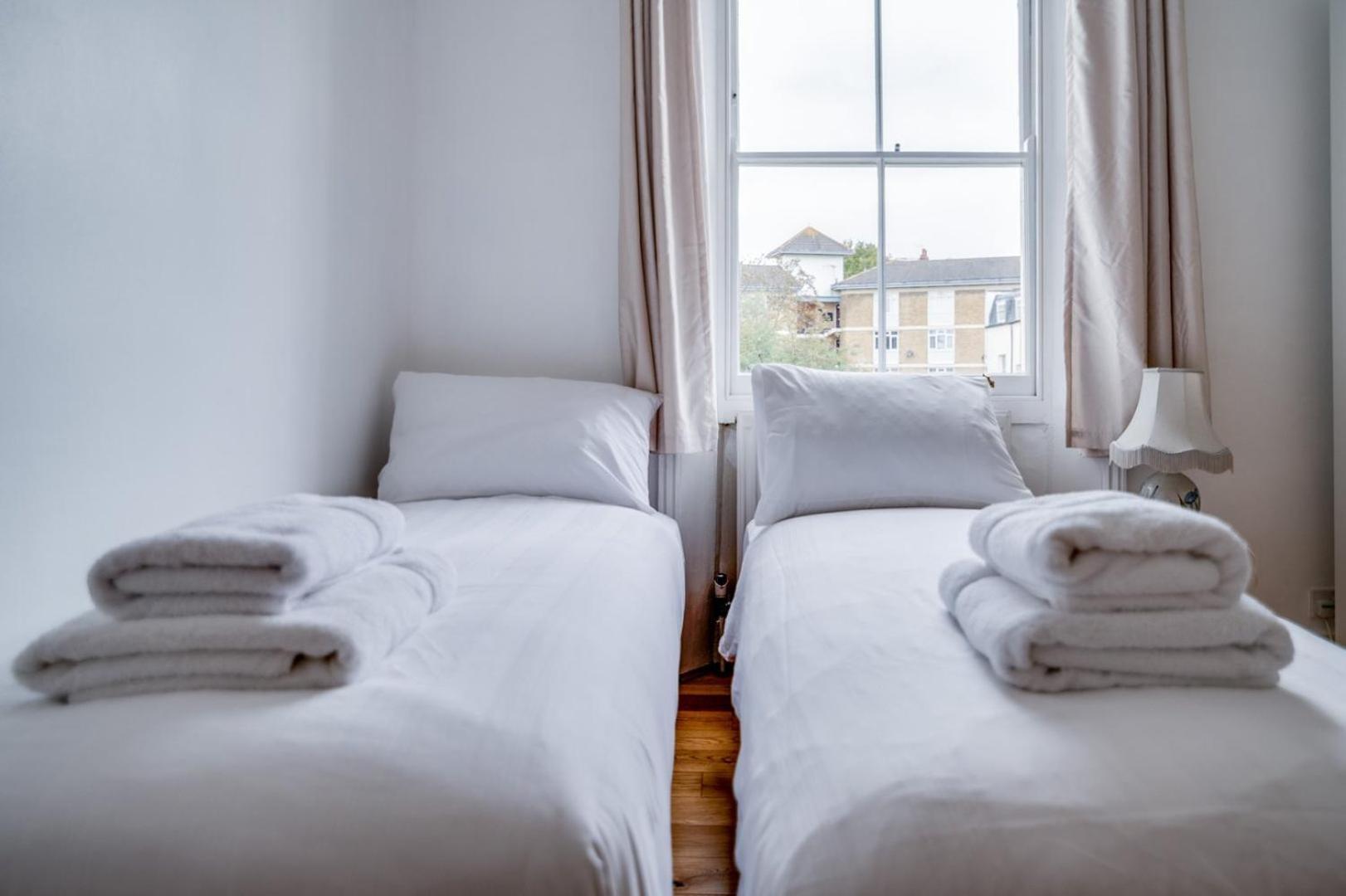 Bright Two Bedroom Near Vibrant Camden Town Ferienhaus *