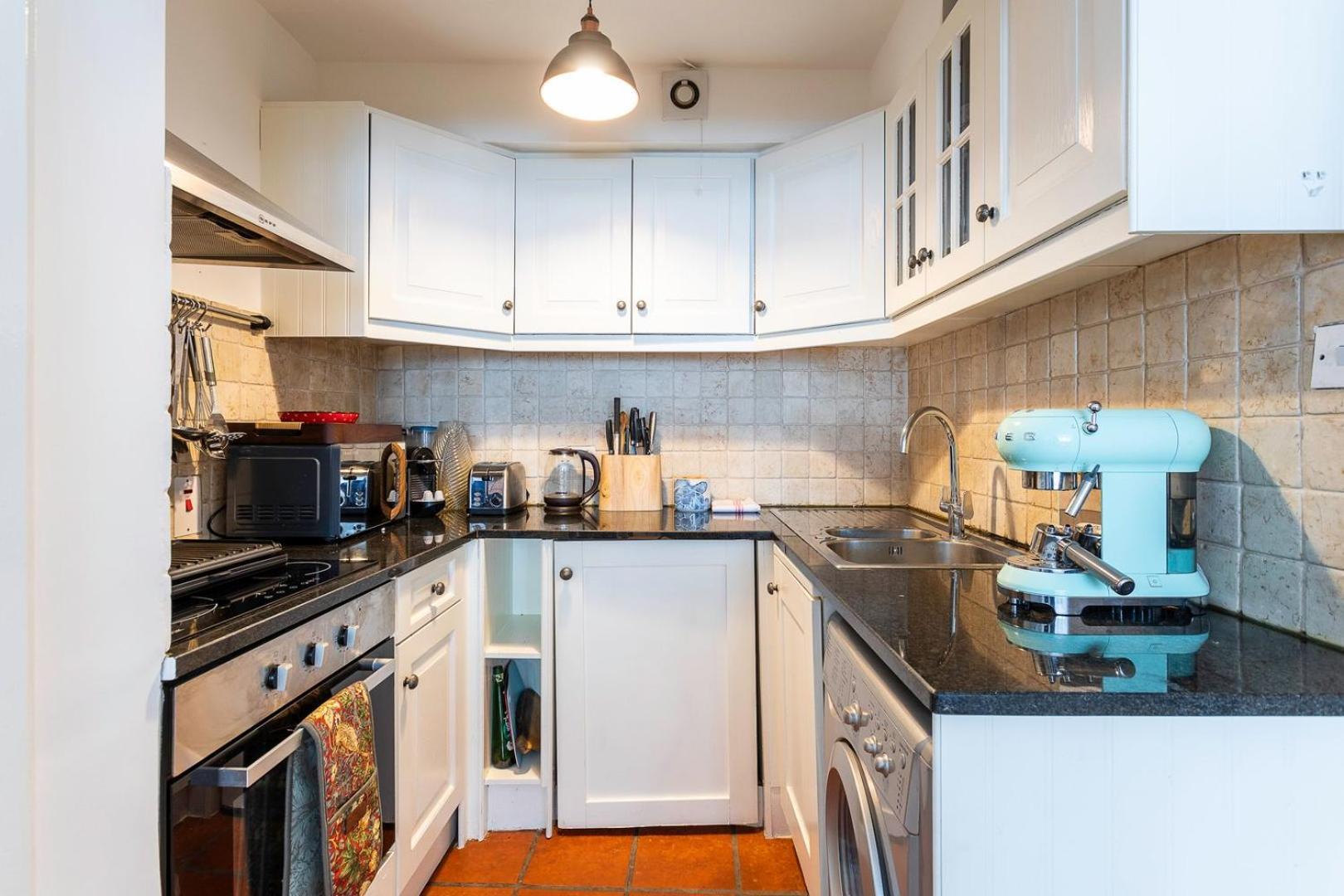 Apartment Quaint Fulham Retreat Cozy 1-bedroom Pied-a-terre London